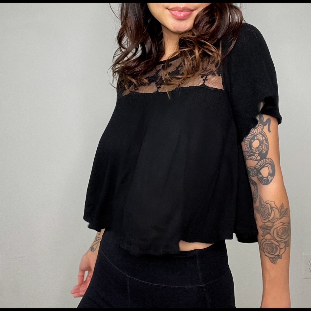 Windsor Black flowy Lace Crop Top
